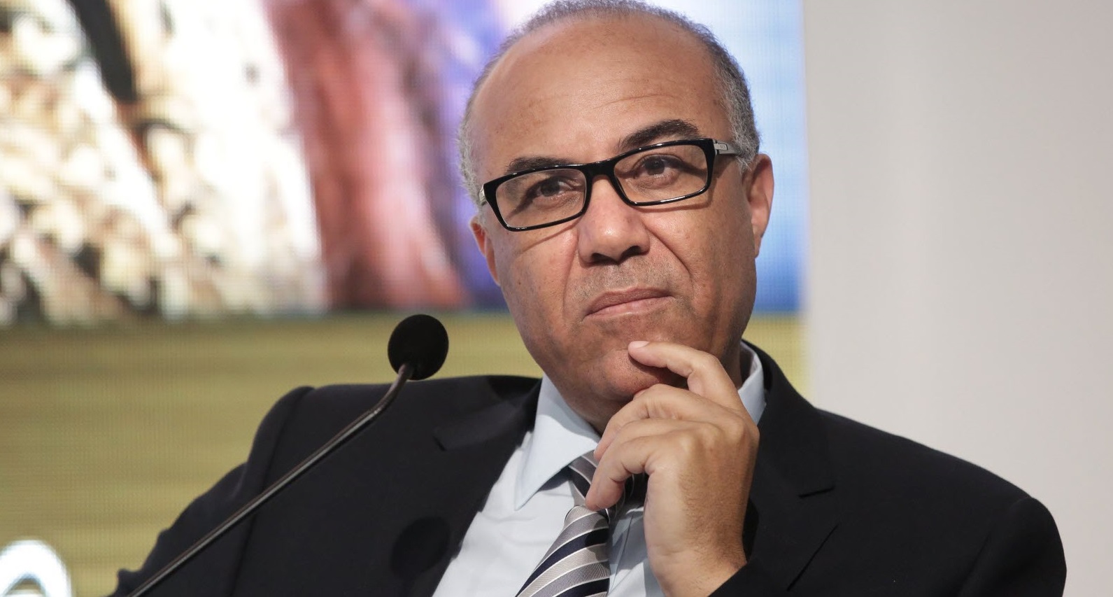 إطلاق برنامج “منح طلبة الدكتوراه” المؤطرين بهدف تكوين جيل جديد 1 عبد اللطيف ميراوي