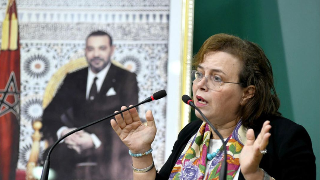 عواطف حيار