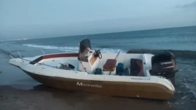 قارب