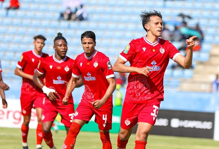 الوداد الرياضي ينتصر على جوانينغ غالاكسي البوتسواني وينعش آماله في التأهل 1 الوداد الرياضي جوانينغ غالاكسي البوتسواني