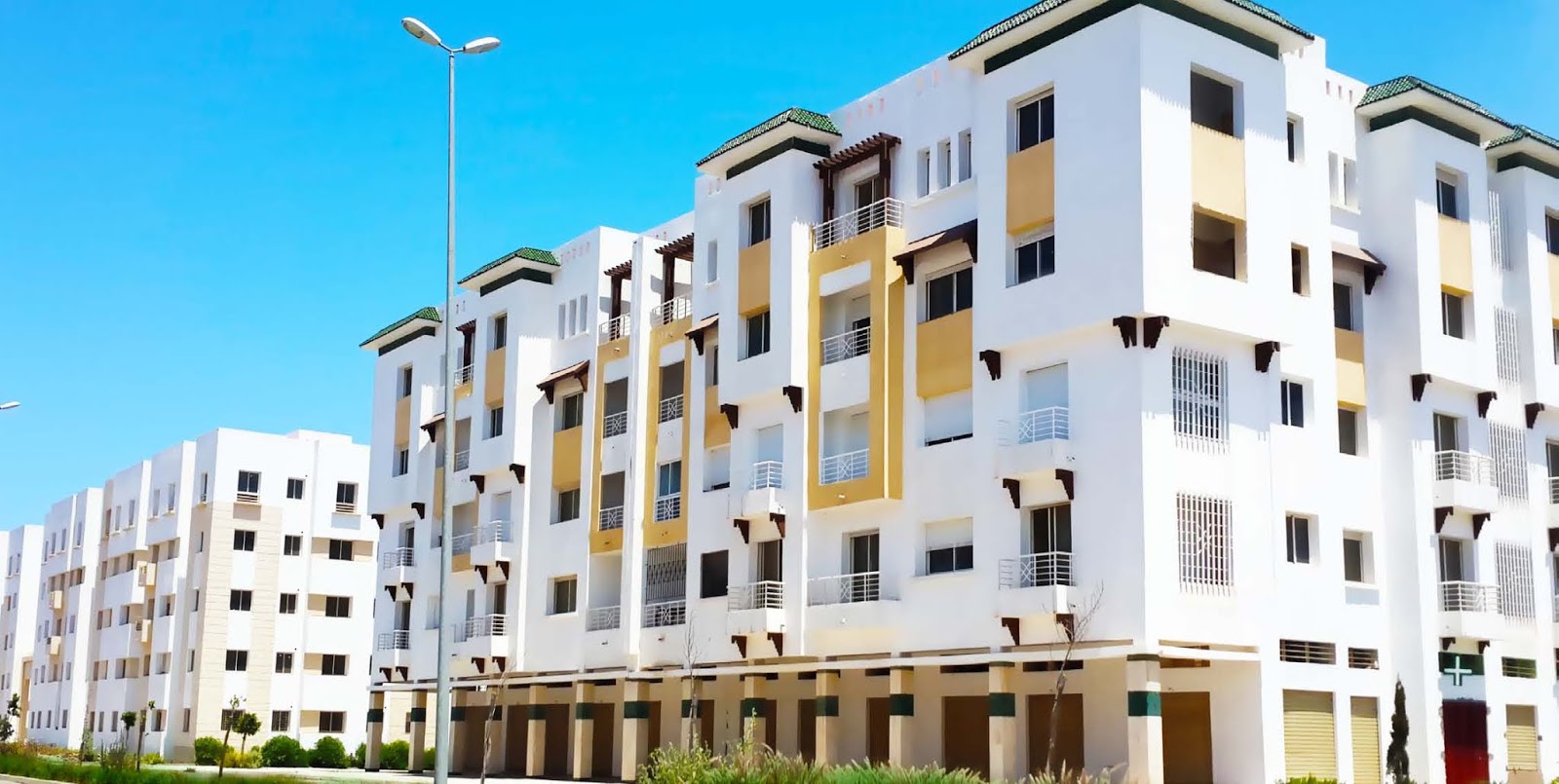 جاري القروض السكنية بلغ نحو 244 مليار درهم نهاية يناير 2024 1 القروض السكنية