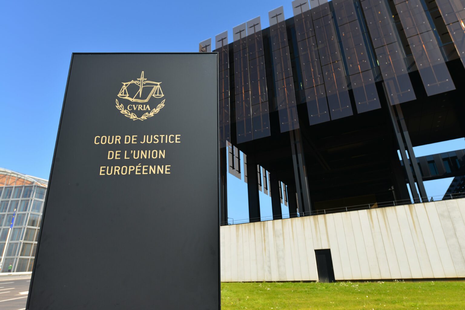 محامية محكمة العدل الأوروبية تصدم البوليساريو بقراءتها الخاصة للطعون المقدمة بشأن قرار إلغاء اتفاقية الصيد البحري مع المغرب 1 محكمة العدل الأوروبية
