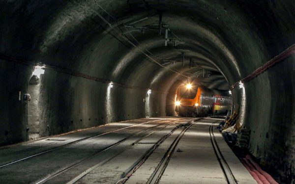 نفق بطول أكثر من 3 كيلومترات ضمن المشروع “TGV” القنيطرة-مراكش 1 نفق