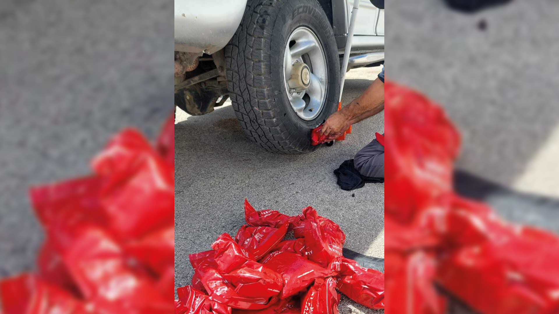 بالصور.. جمارك باب سبتة تضبط أكثر من 500 كلغ من مادة المعسل المحظورة 3 باب سبتة