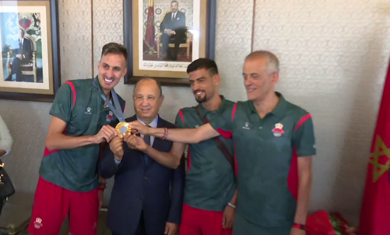استقبال حافل للبطل المغربي سفيان البقالي بالمغرب 1 سفيان البقالي