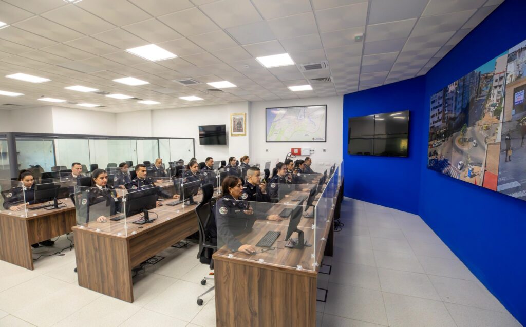 القنيطرة.. تعزيز الخدمات الشرطية بإحداث قاعة للقيادة والتنسيق من الجيل الجديد (صور) 4 dgsn knitra.jpeg6