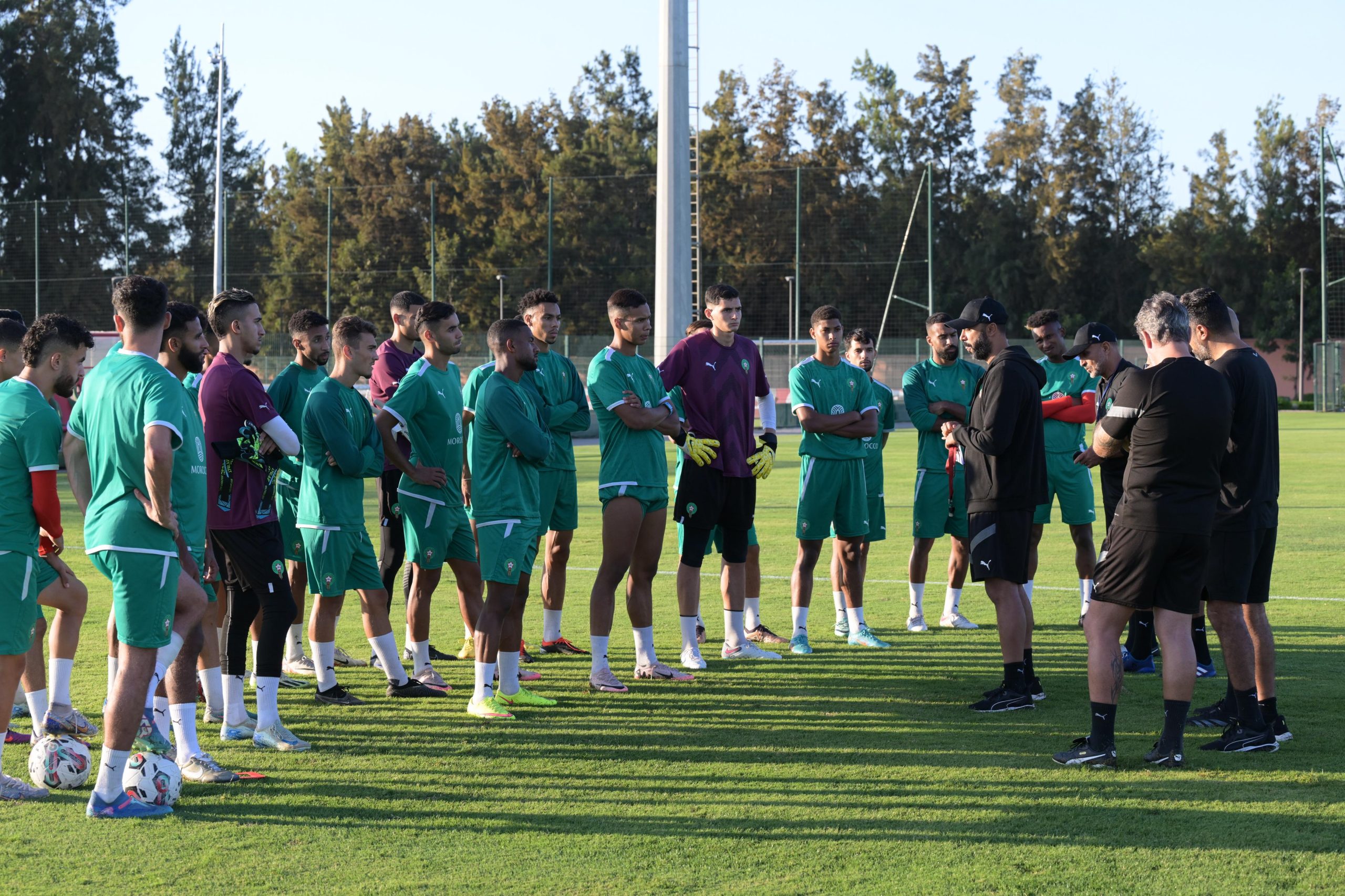 المنتخب الوطني لمواليد سنة 2000 فما فوق يجري تجمعا إعداديا ما بين 11 و20 نونبر الجاري بسلا 1 equipe nationale marocaine des joueurs nes en 2000 et apres