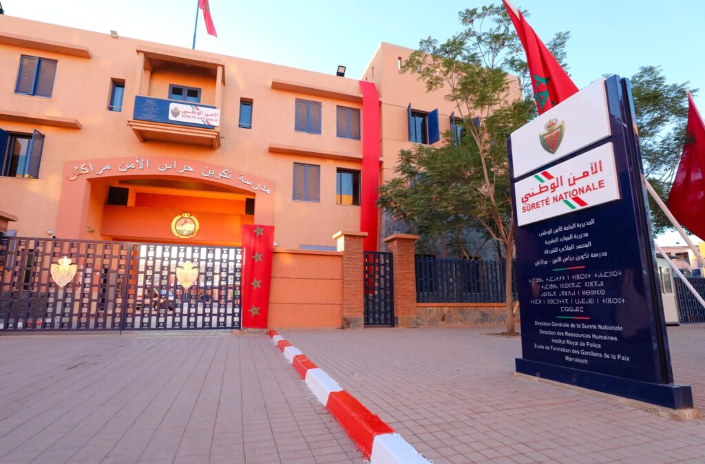 بمناسبة ذكرى تقديم وثيقة المطالبة بالاستقلال.. المديرية العامة للأمن الوطني تفتتح مدرسة جديدة للتكوين الشرطي بمراكش (صور) 2 IMG 20250111 WA0006 2048x1347 1