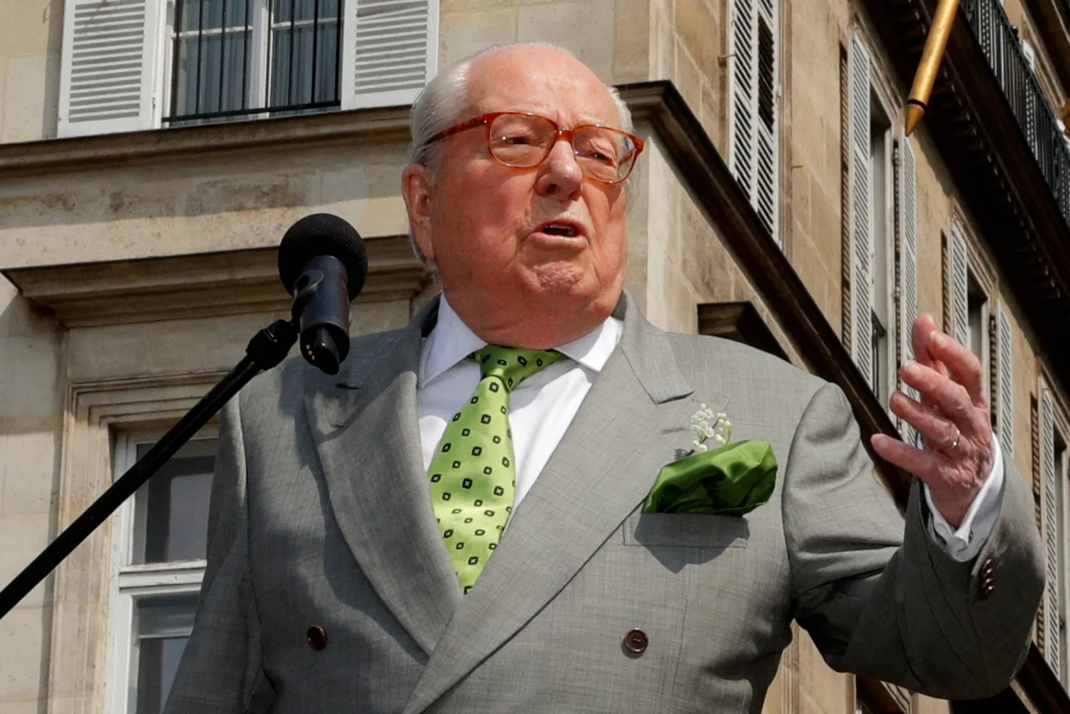 وفاة مؤسس اليمين المتطرف جان ماري لوبان عن عمر يناهز 96 عاما 1 Jean Marie Le Pen