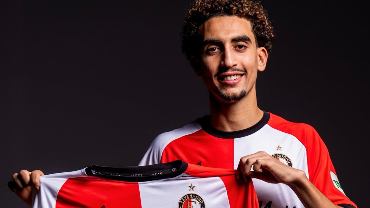 الدولي المغربي أسامة تيرغالين ضمن ضمن تشكيلة الأسبوع للدوري الهولندي 1 Oussama Tighalline