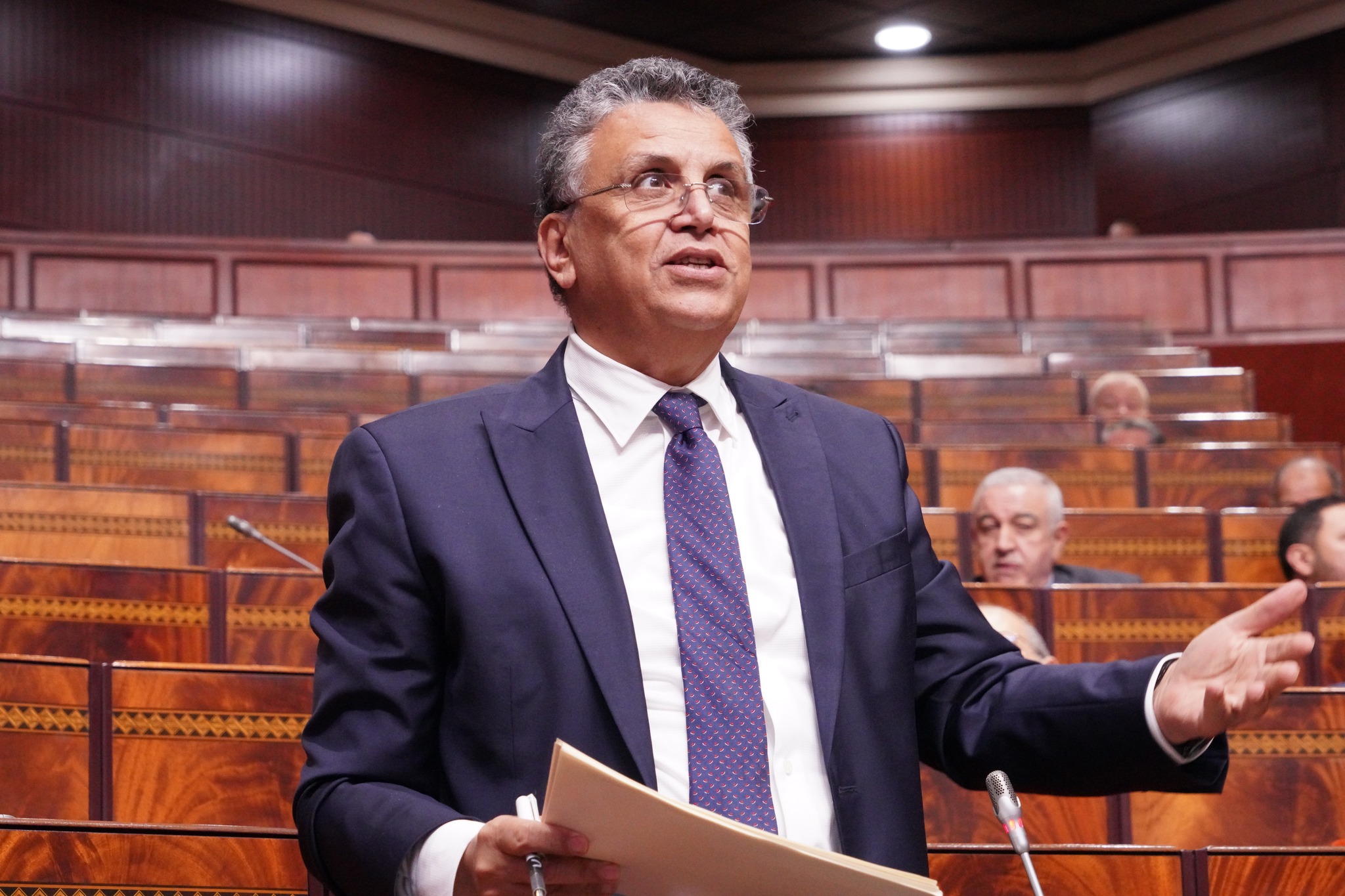وزير العدل عبد اللطيف وهبي يكشف عن قانون خاص سينظم الوضعية الجنائية للمشجعين واللاعبين خلال كأس العالم 2030 1 abdellatif ouahbi
