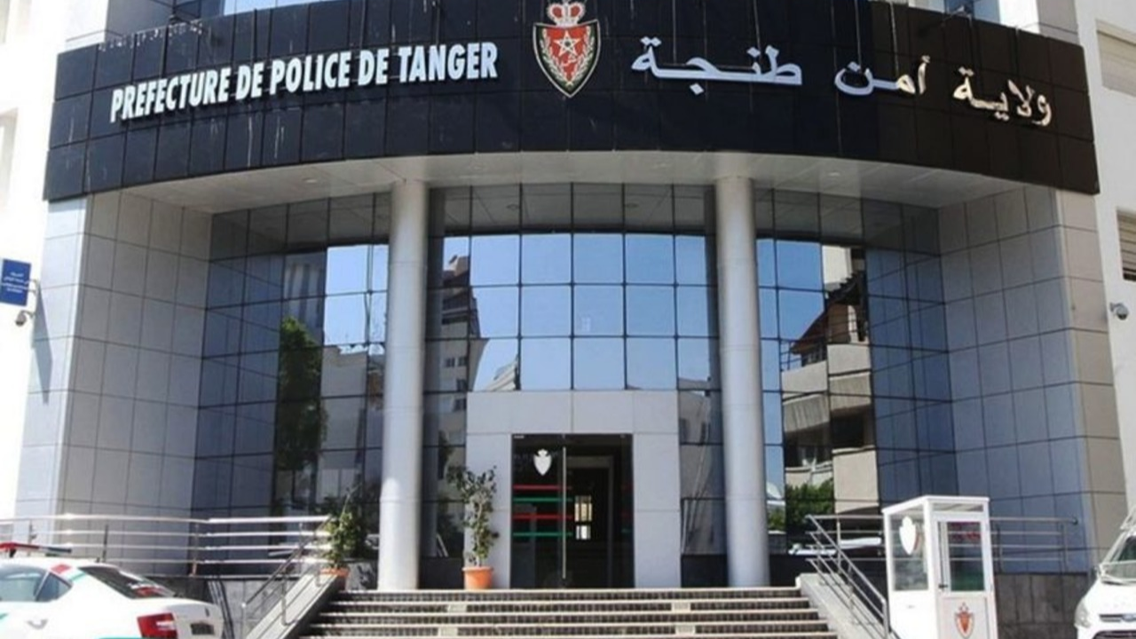 توقيف مواطنين من بولونيا بطنجة موضوع أمر دولي بإلقاء القبض صادر عن السلطات القضائية الأمريكية 1 przfecture de police Tanger