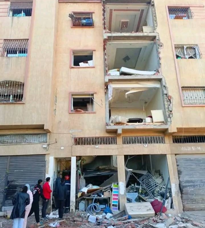 النواصر.. انفجار قنينتي غاز يخلف إصابة 10 أشخاص بجروح و حروق متفاوتة الخطورة (صور+فيديو) 1 النواصر