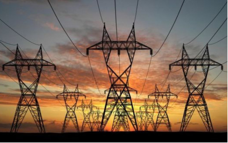 انقطاع الكهرباء يشل حركة القطارات والمطارات الإسبانية 1 electricite
