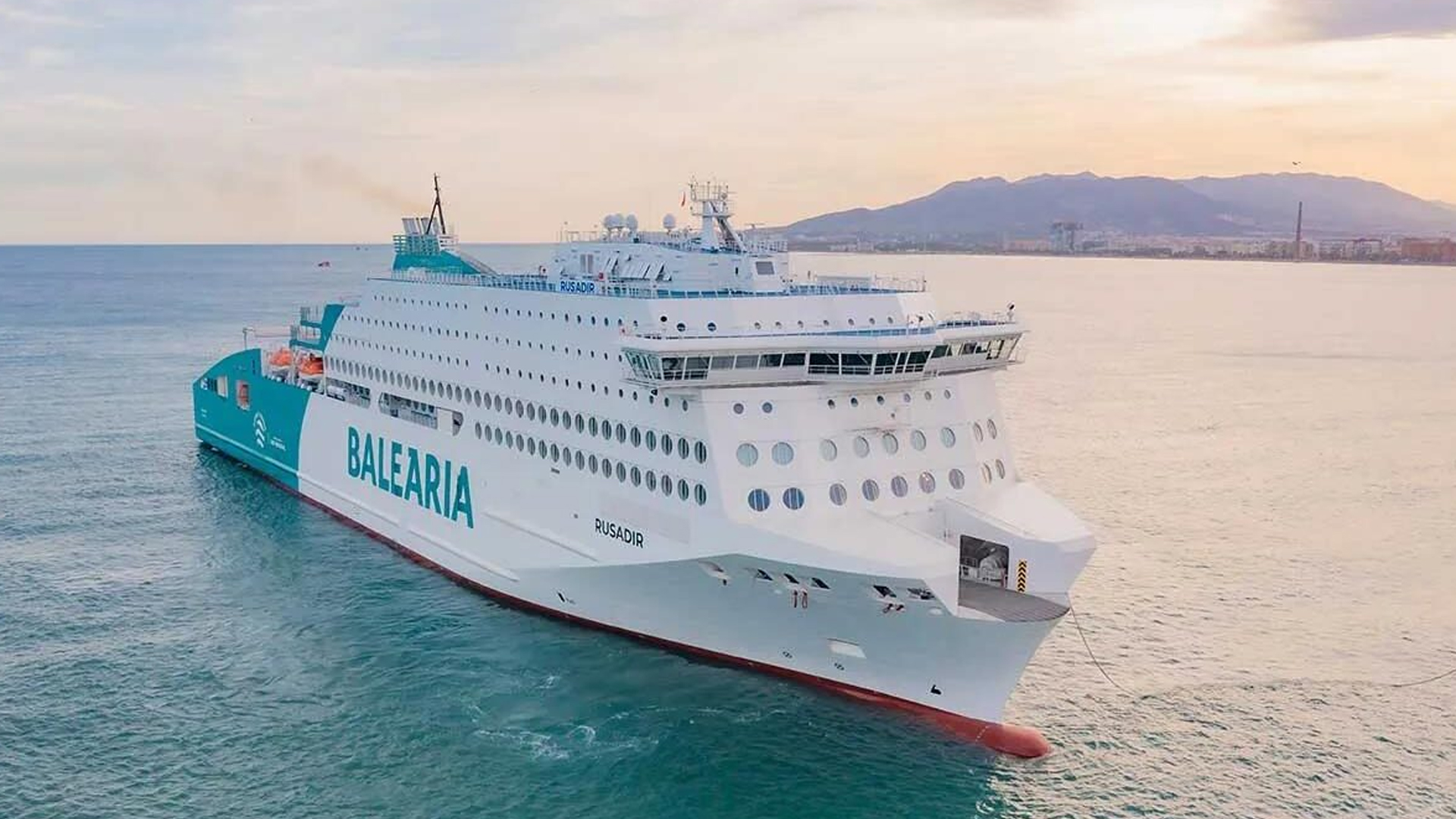 تشغيل أول سفينتين كهربائيتين على الخط البحري طنجة-طريفة بحلول 2027 1 balearia