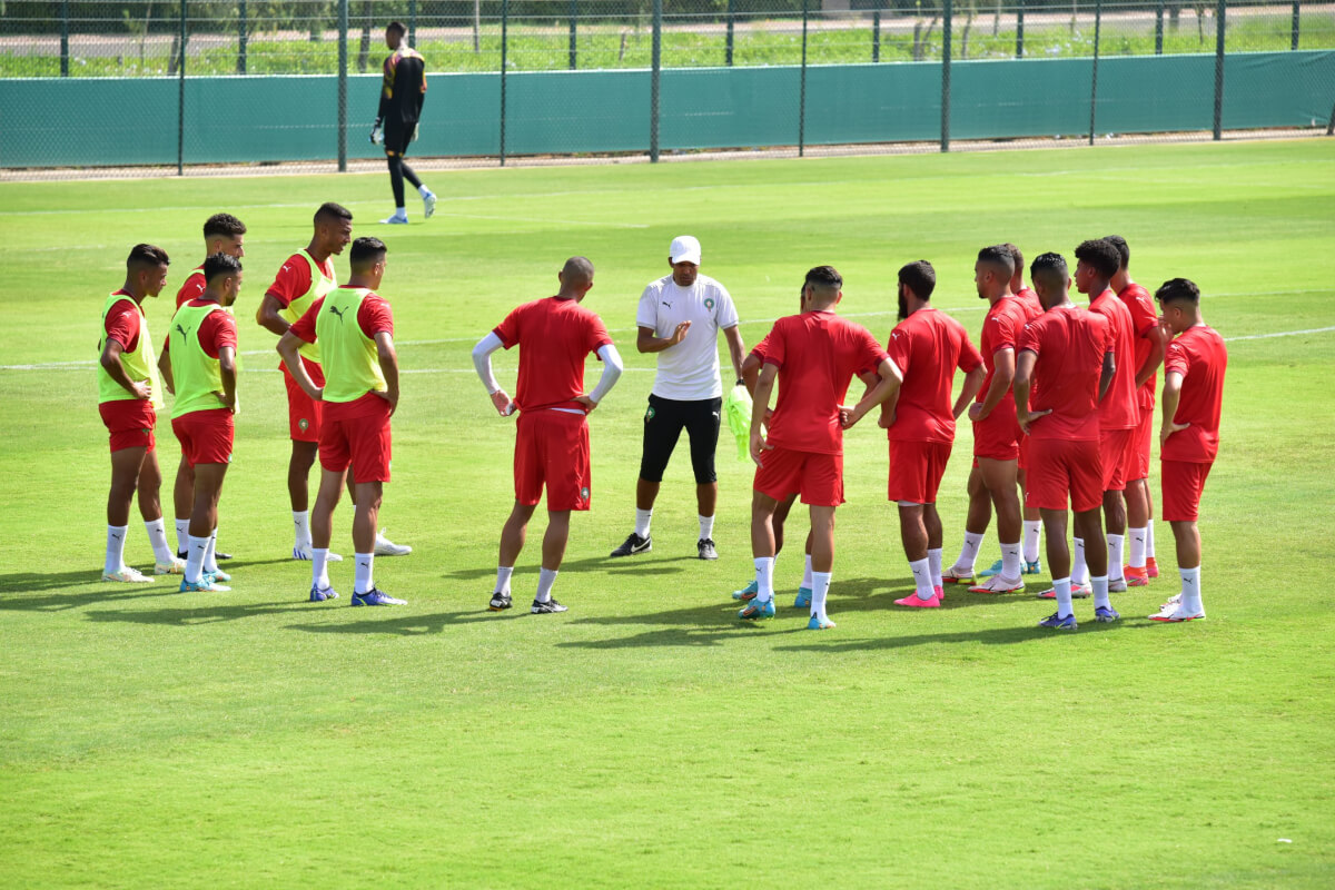 المنتخب الوطني المحلي يخوض مباراتين وديتين مع بوركينا فاسو بالقنيطرة 1 equipe locale