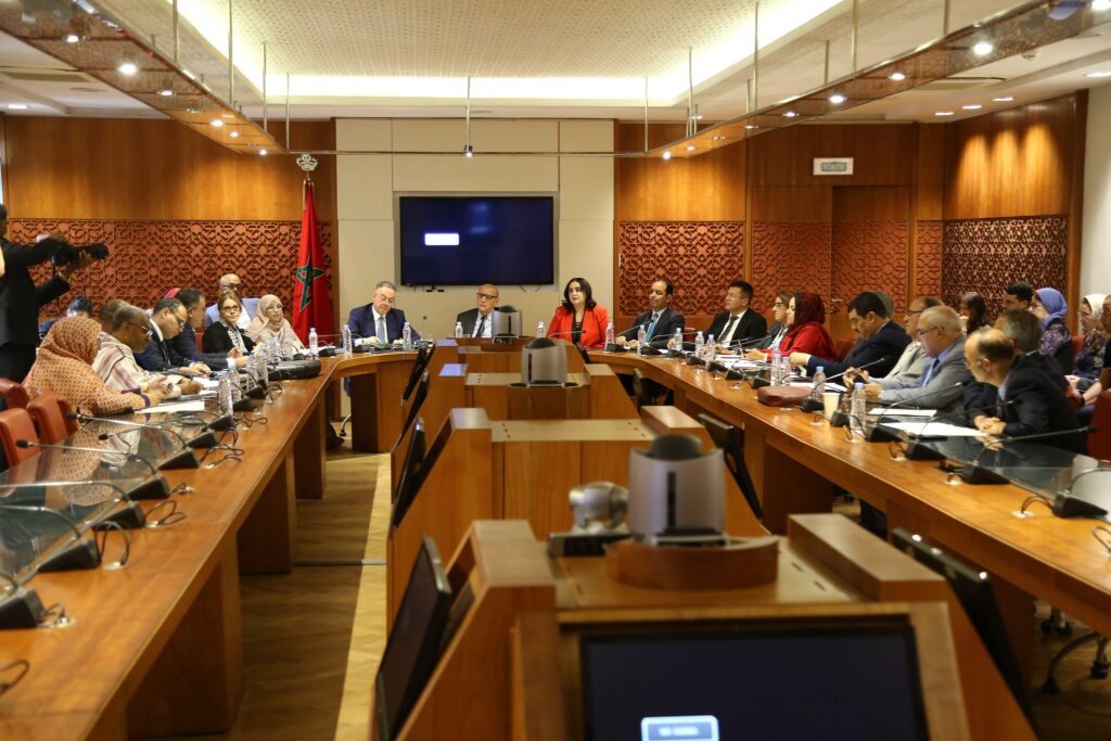 لجنة التعليم تصادق على مشروع قانون “مؤسسة المغرب 2030” 1 lakjaa 1024x683 1