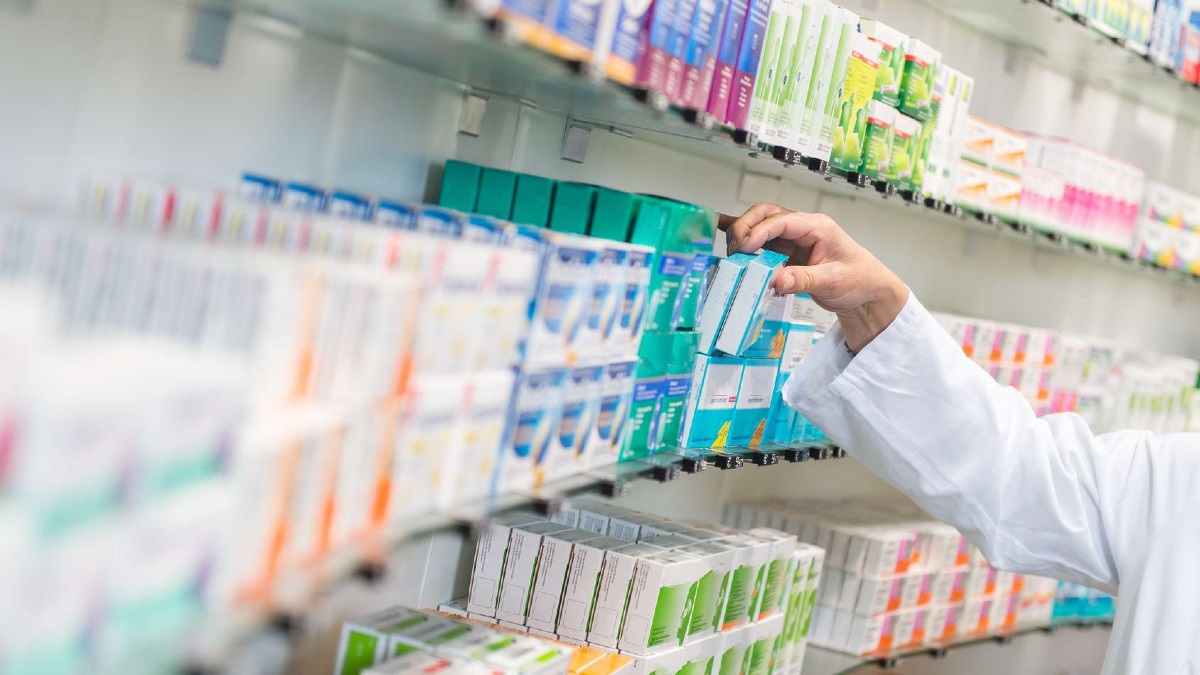 وزير الصحة يعد بمرسوم جديد لخفض أسعار الأدوية 1 prix medicaments
