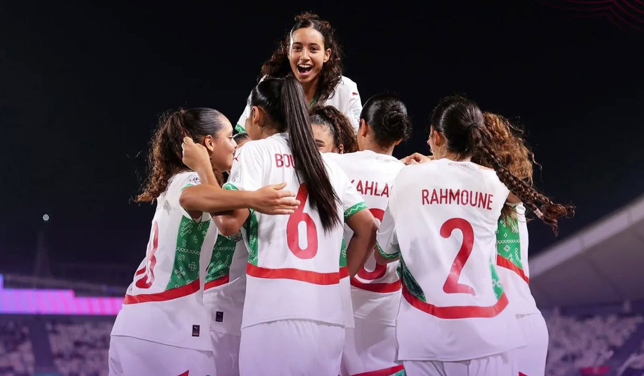 لبؤات U17